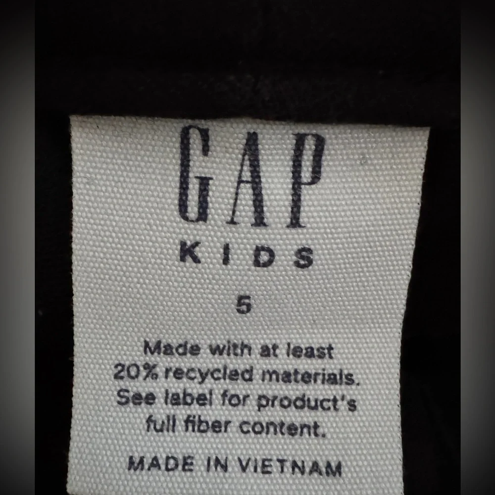 GAP kids uniform